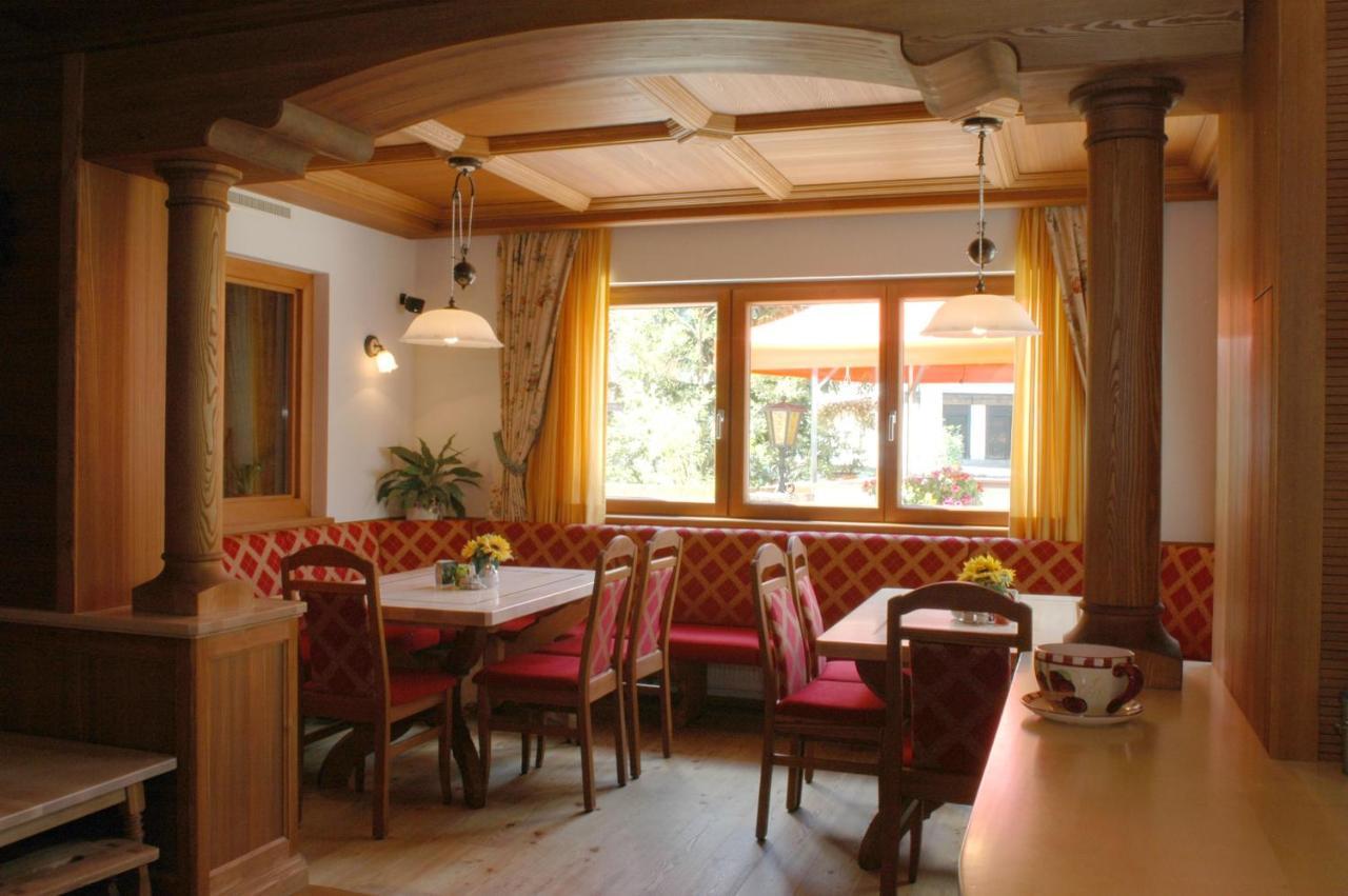 Pension Cafe Fritz Lech am Arlberg Exterior foto